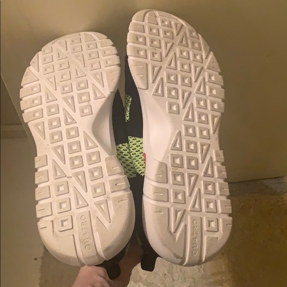 *SOLD* Unisex Cu4tro Bolt Shoes - Picture 7 of 7